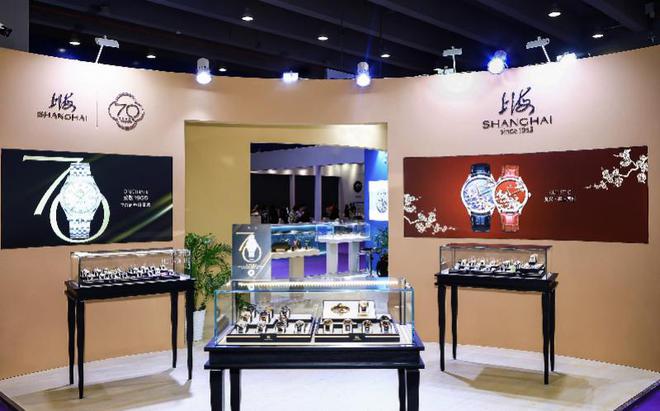 纪念之作亮相2024广州钟表展K8凯发上海表携70周年首发(图1)